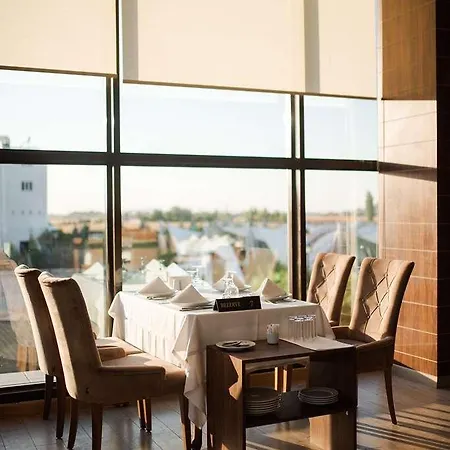 Grand & Convention Center ホテル Karaman