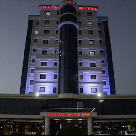 Grand & Convention Center ホテル Karaman