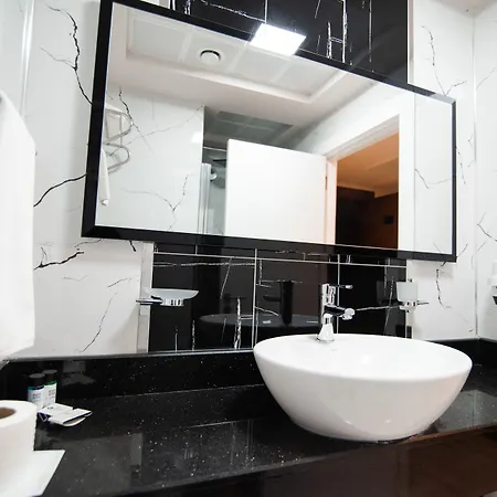 Grand & Convention Center Hotel