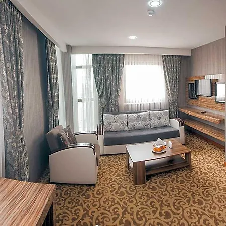 Grand & Convention Center Hotel