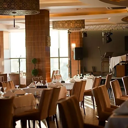 Grand & Convention Center Hotel