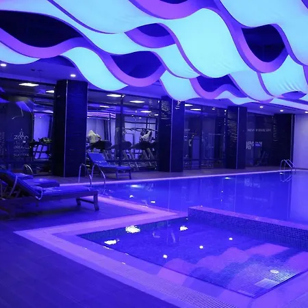 Отель Grand & Convention Center