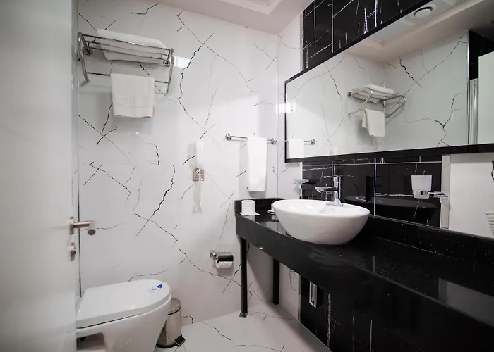 Hotel Grand & Convention Center 5*