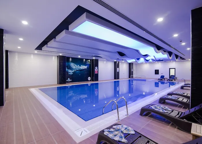 Grand & Convention Center 5*