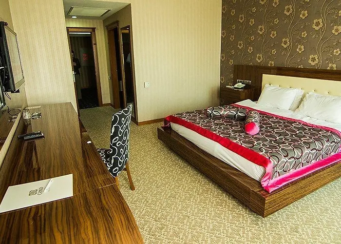 Hotel Grand & Convention Center 5*