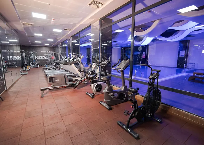 Hotel Grand & Convention Center